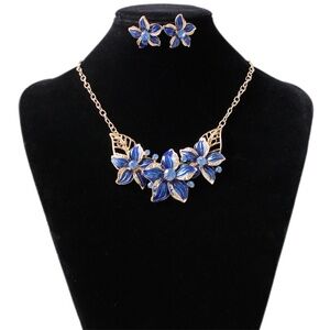 **TOPANGA* 3-Pc Blue Flower Fashion Jewelry Set
